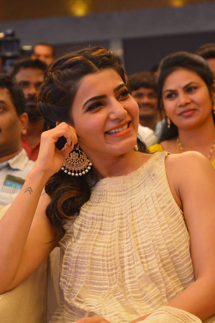 Samantha Latest Stills at Jewellery Expo