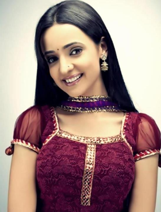 Sanaya Irani Latest Photoshoot Stills