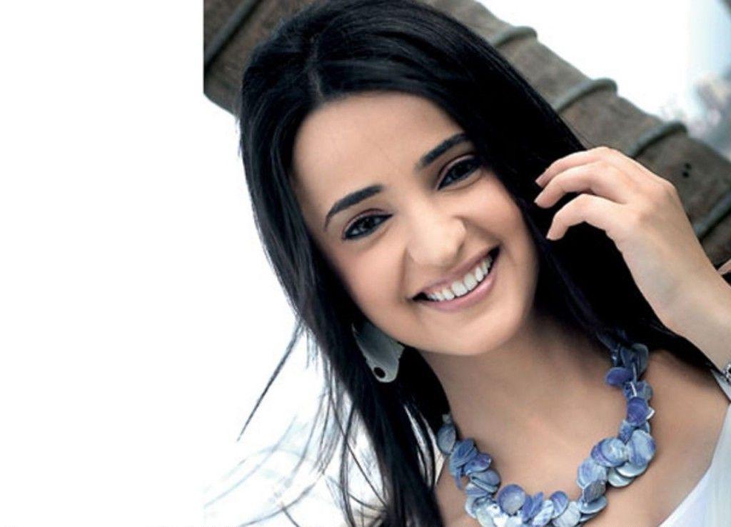 Sanaya Irani Latest Photoshoot Stills