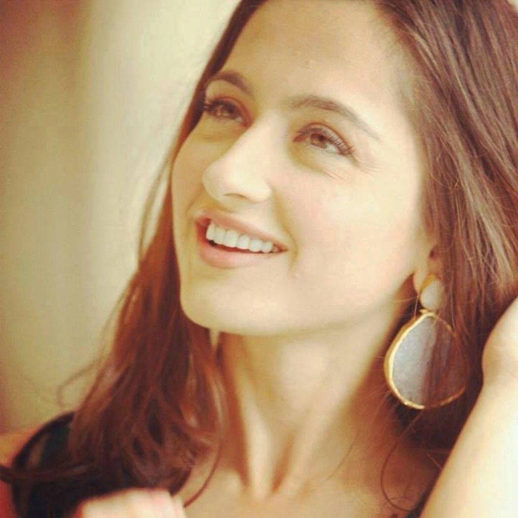 Sanjeeda Sheikh Latest Pictures & Wallpapers