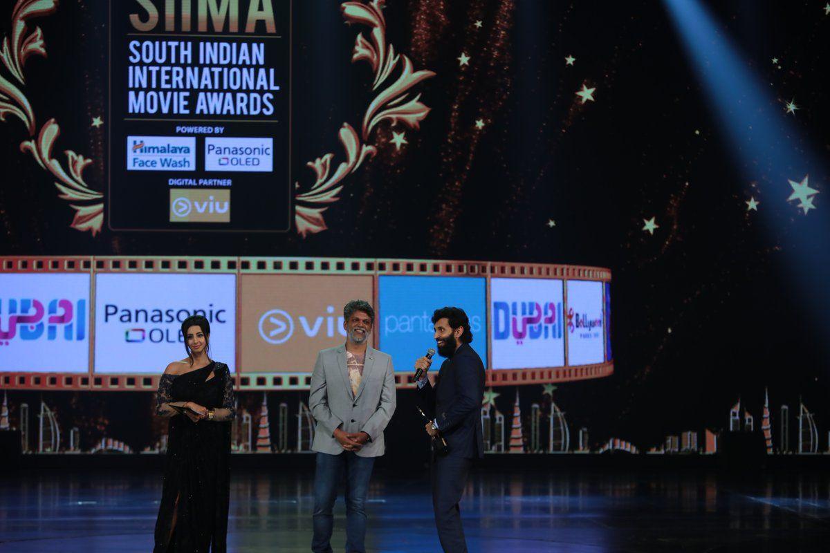 Sanjjana Galrani looking stylish and stunning at SIIMA Awards 2018