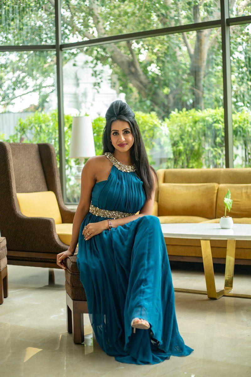 Sanjjanaa Galrani looks stunning in her latest photoshoot