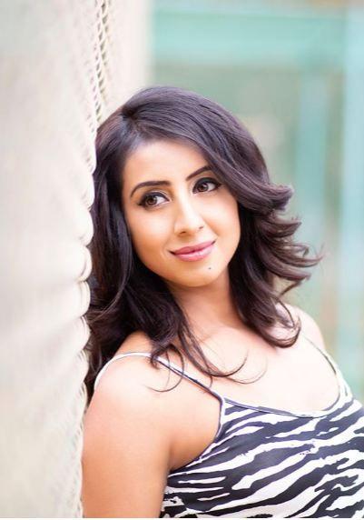 Sanjjanaa Galrani looks stunning in her latest photoshoot