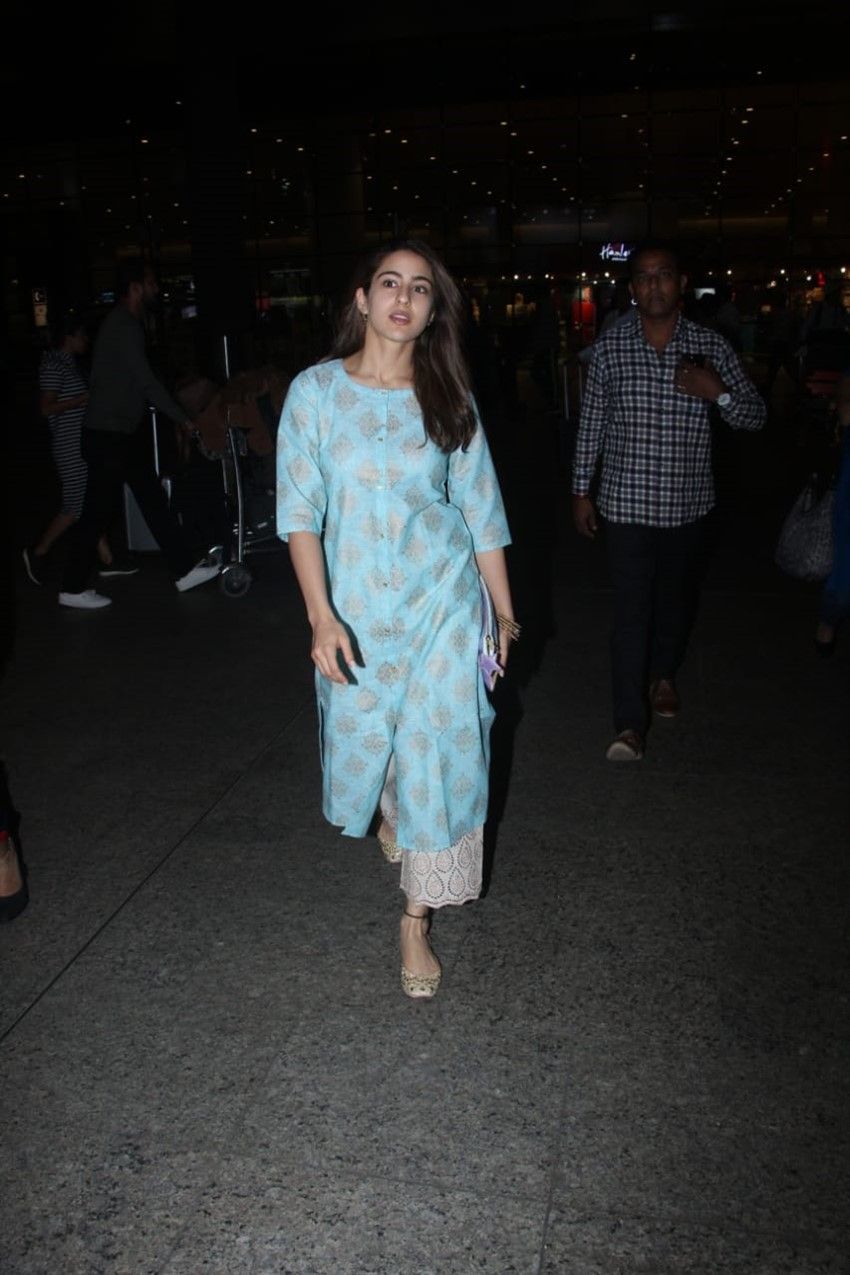 Sara Ali Khan Photos