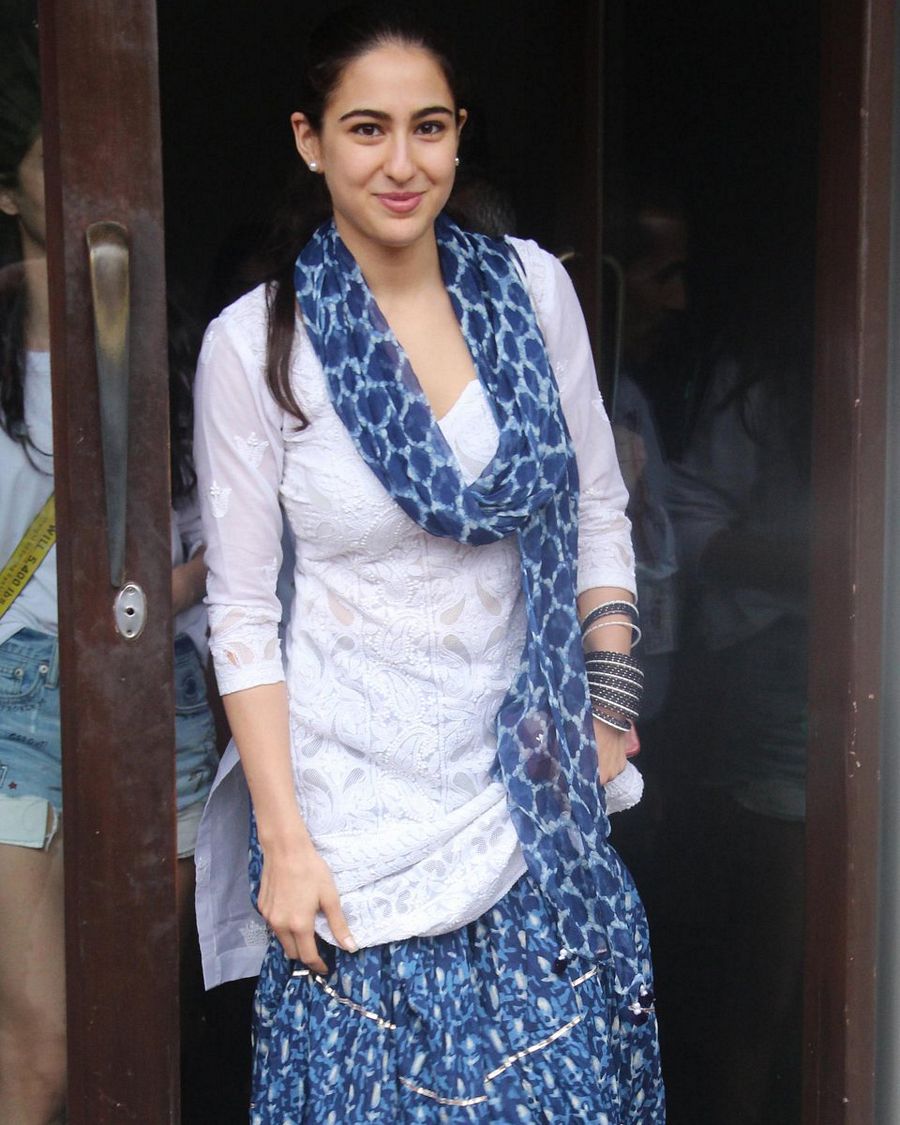Sara Ali Khan Recent Photos