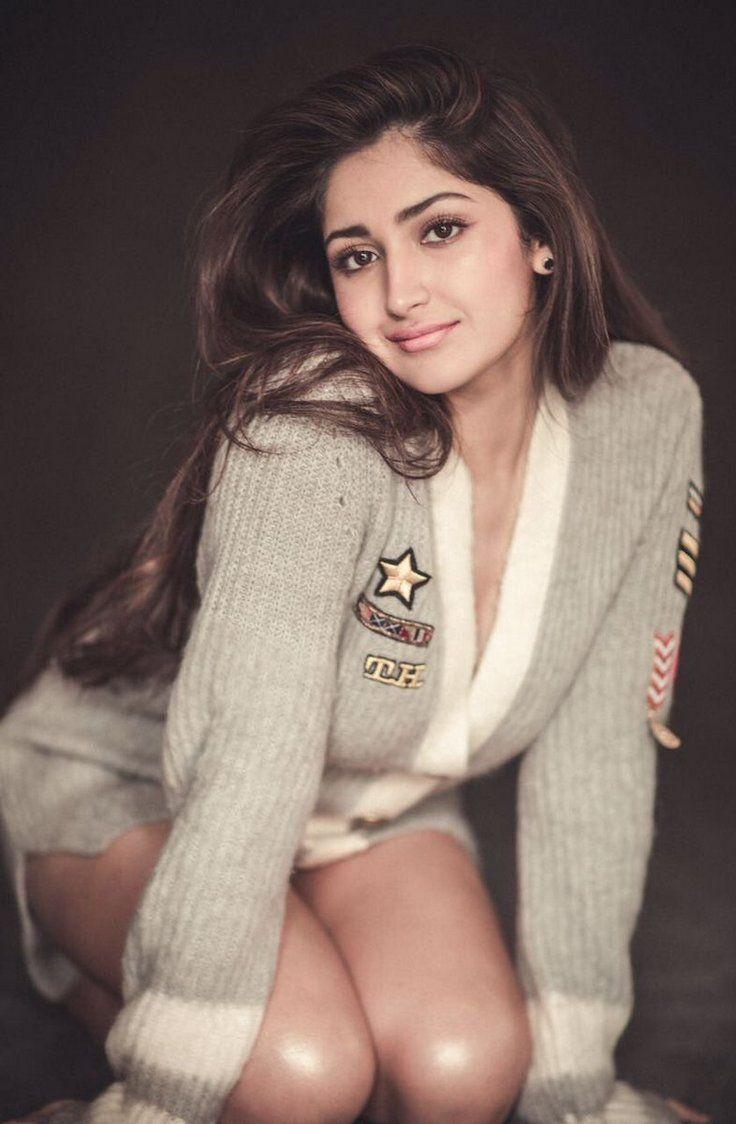 Sayesha Saigal Latest Photoshoot Stills