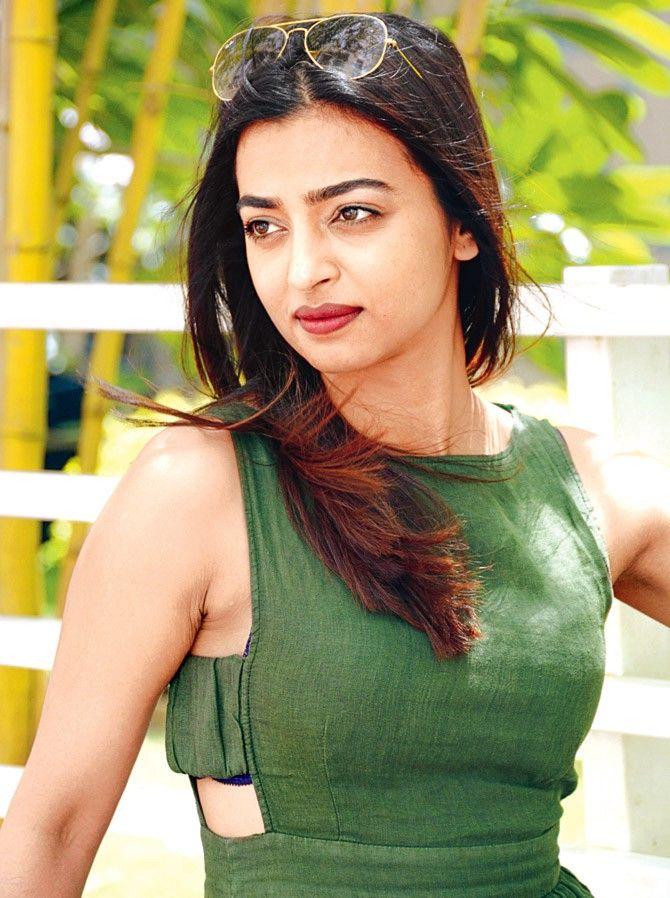 Scenic Radhika Apte Hot In Shorts Pics Photoshoots