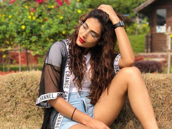 Serial Actress Aakanksha Singh Latest Unseen Photoshoot Stills