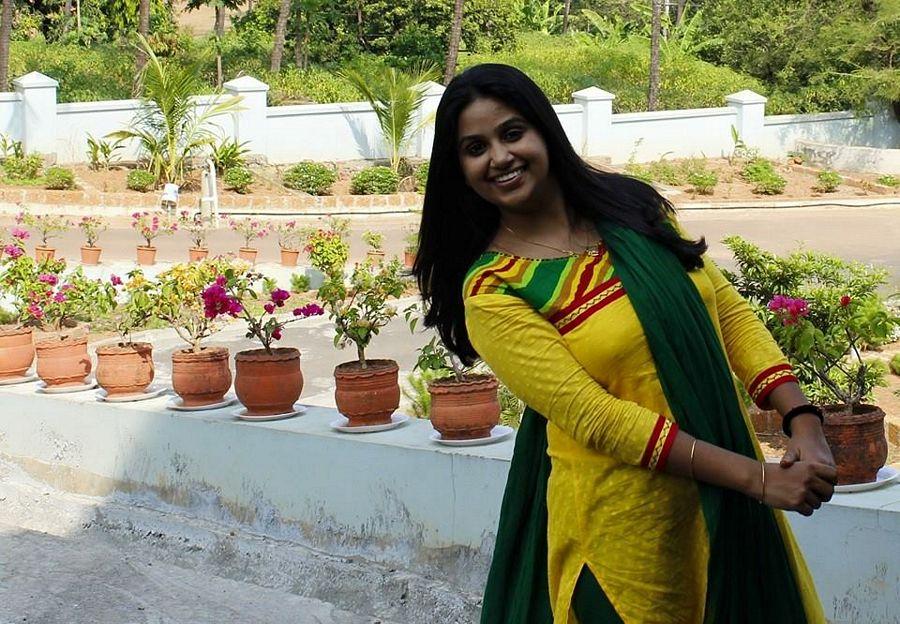 Serial Actress Swapna Treasa Unseen Photos