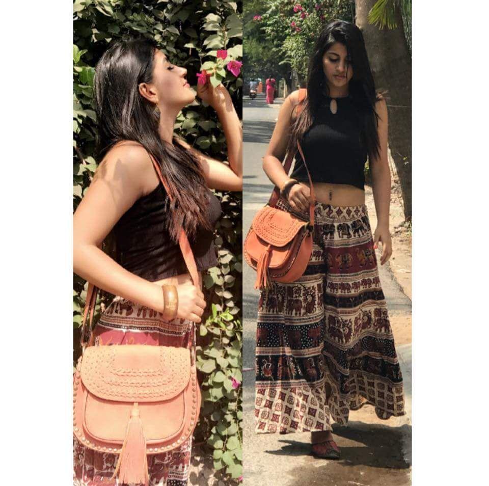 Sexiest snaps of D16 girl Yashika Aannand