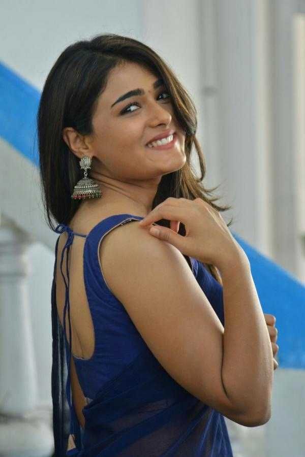 Shalini Pandey Blue Saree Pics