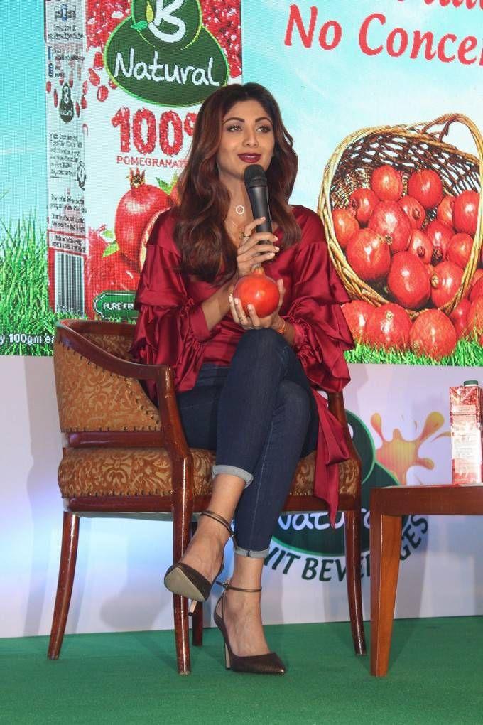 Shilpa Shetty Stills At B Natural Fruits Beverages Launch