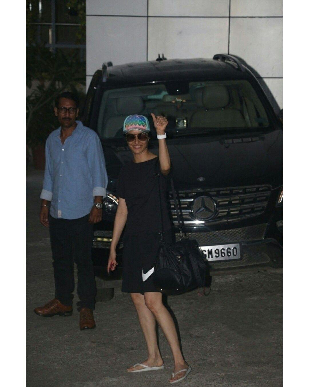 Shraddha Kapoor seen outside her dance class at Andheri