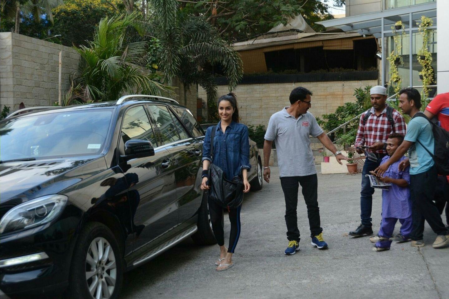 Shraddha Kapoor spotted outside 'Saaho' shooting spot in Mumbai