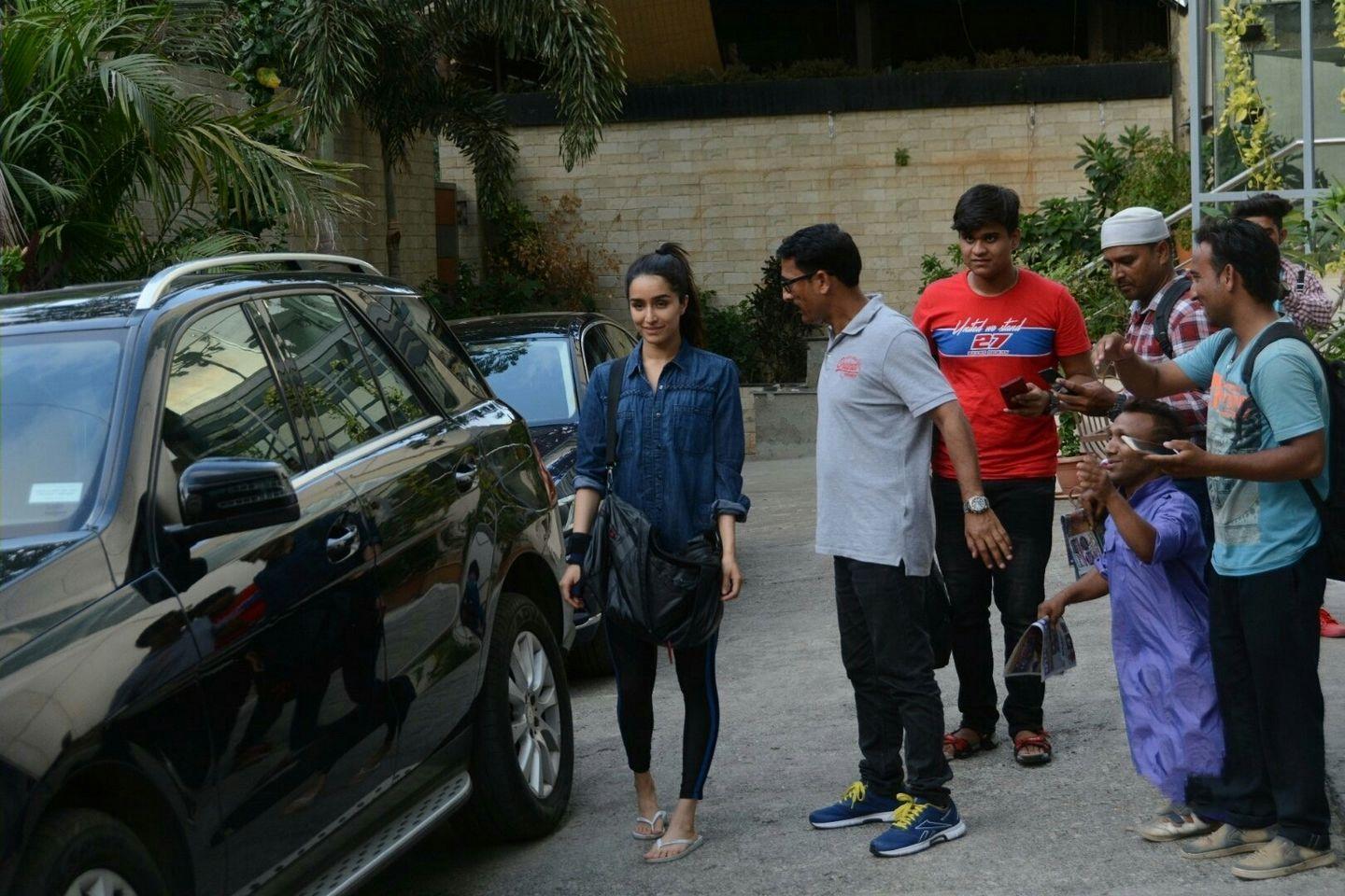 Shraddha Kapoor spotted outside 'Saaho' shooting spot in Mumbai