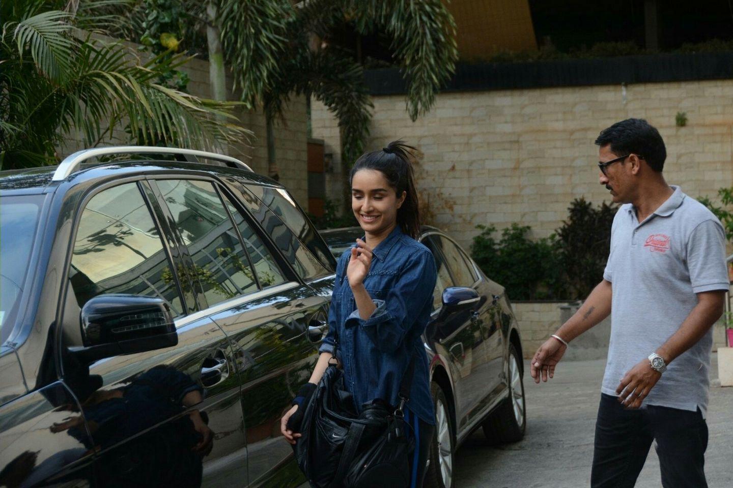 Shraddha Kapoor spotted outside 'Saaho' shooting spot in Mumbai
