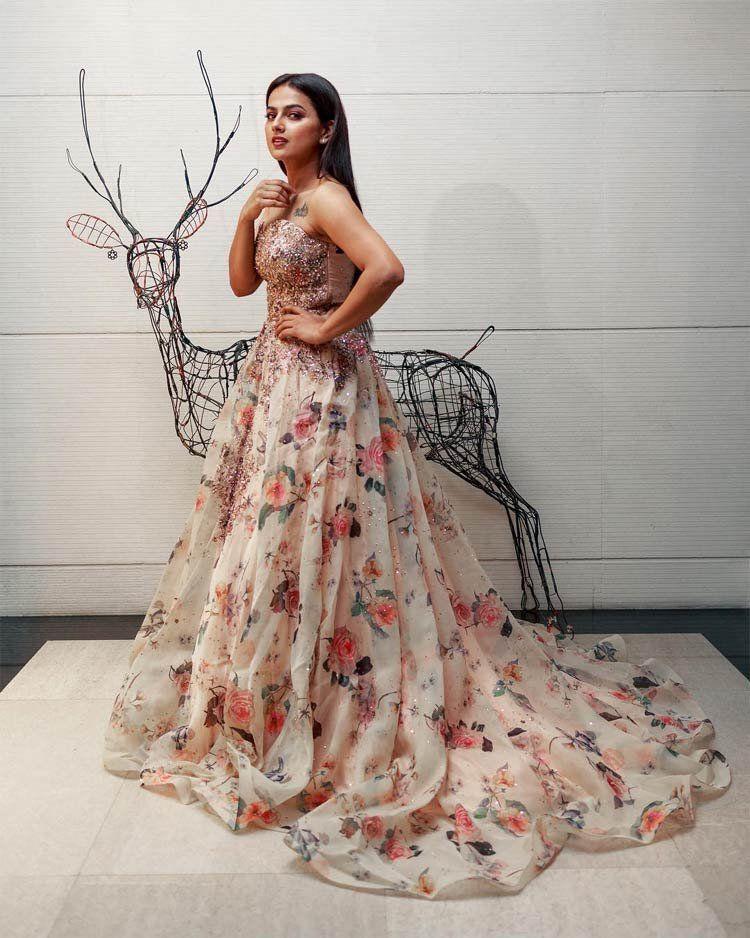 Shraddha Srinath Latest Hot Photoshoot Stills