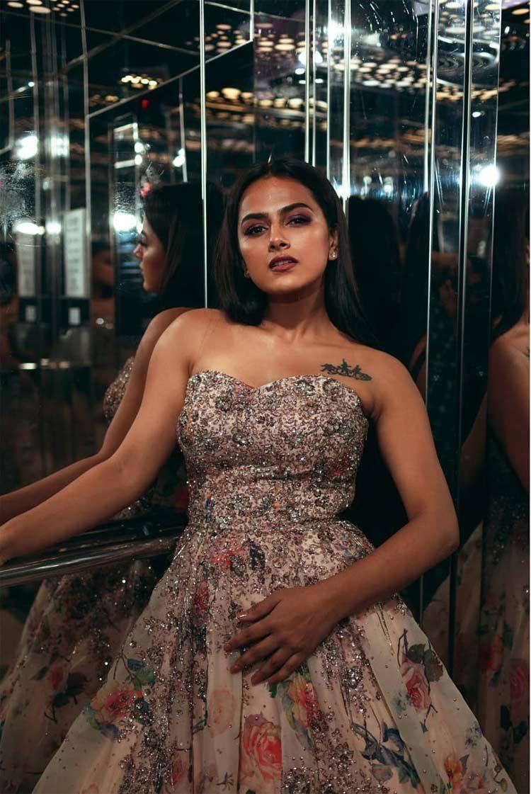 Shraddha Srinath Latest Hot Photoshoot Stills