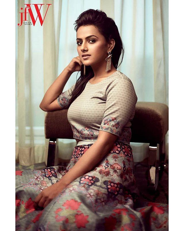 Shraddha Srinath Latest Hot Photoshoot Stills