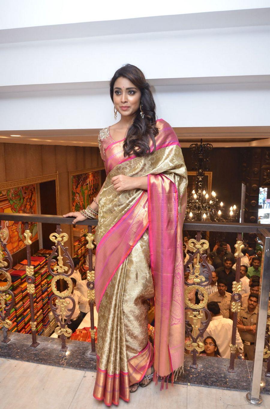 Shriya Saran Stills At VRK Silks Showroom Launch