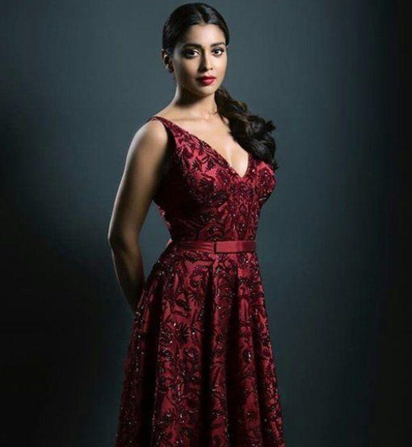 Shriya Saran poses for My South Diva Photoshoot Stills