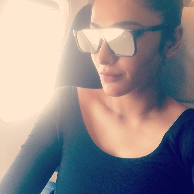 Shruti Haasan Latest Unseen Photos Gallery