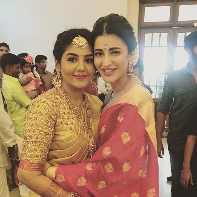 Shruti Haasan Latest Unseen Photos Gallery