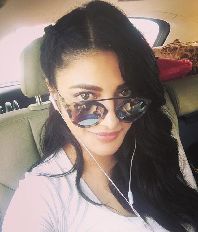 Shruti Haasan Latest Unseen Photos Gallery