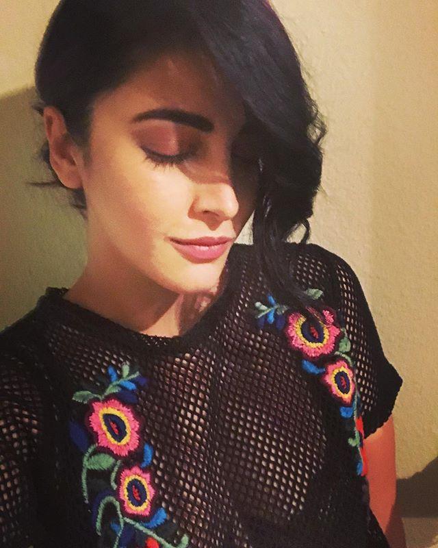 Shruti Haasan Latest Unseen Photos Gallery