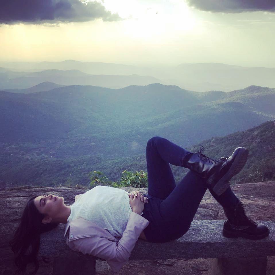 Shruti Haasan Latest Unseen Photos Gallery