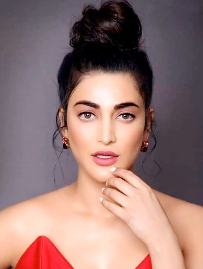 Shruti Hassan Gallery