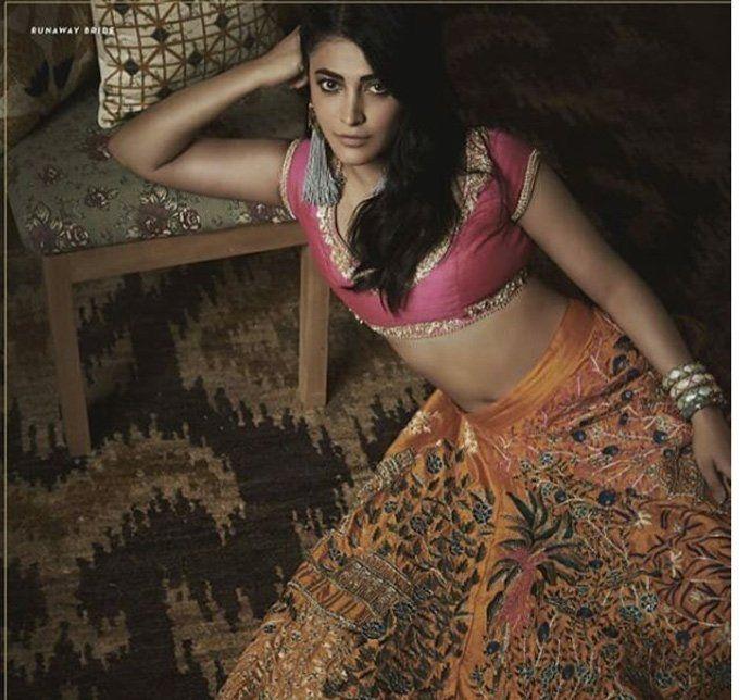 Shruti Hassan poses for Pernia's Pop-Up Photoshoot Stills