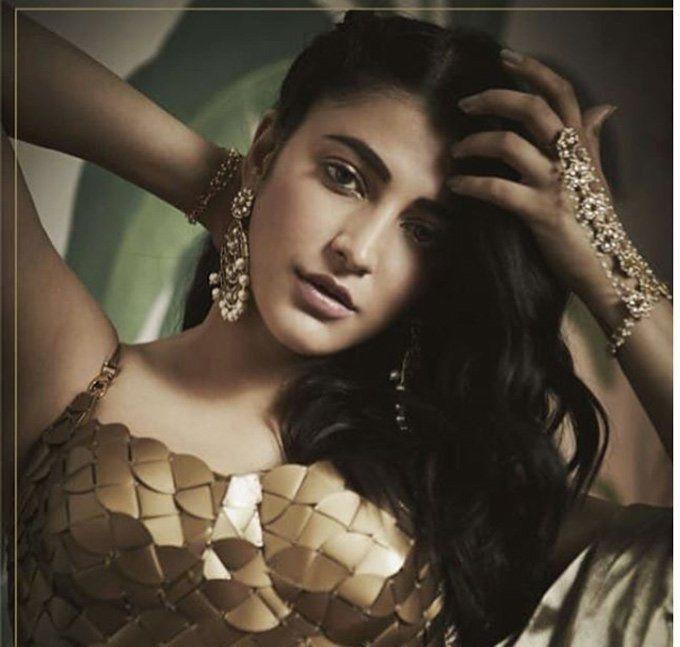 Shruti Hassan poses for Pernia's Pop-Up Photoshoot Stills