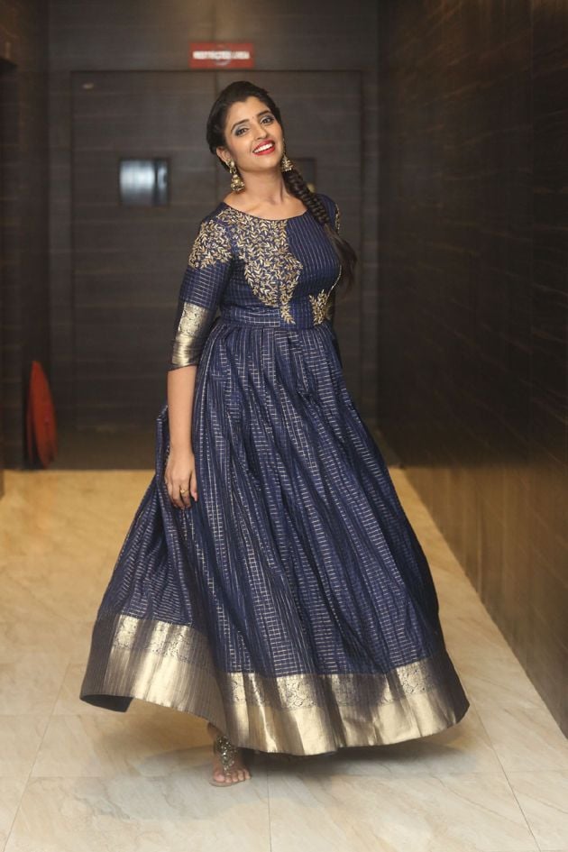 Shyamala New HD Latest Photos