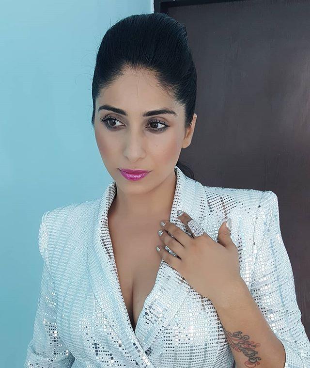 Singer Neha Bhasin Latest Unseen Photo Stills