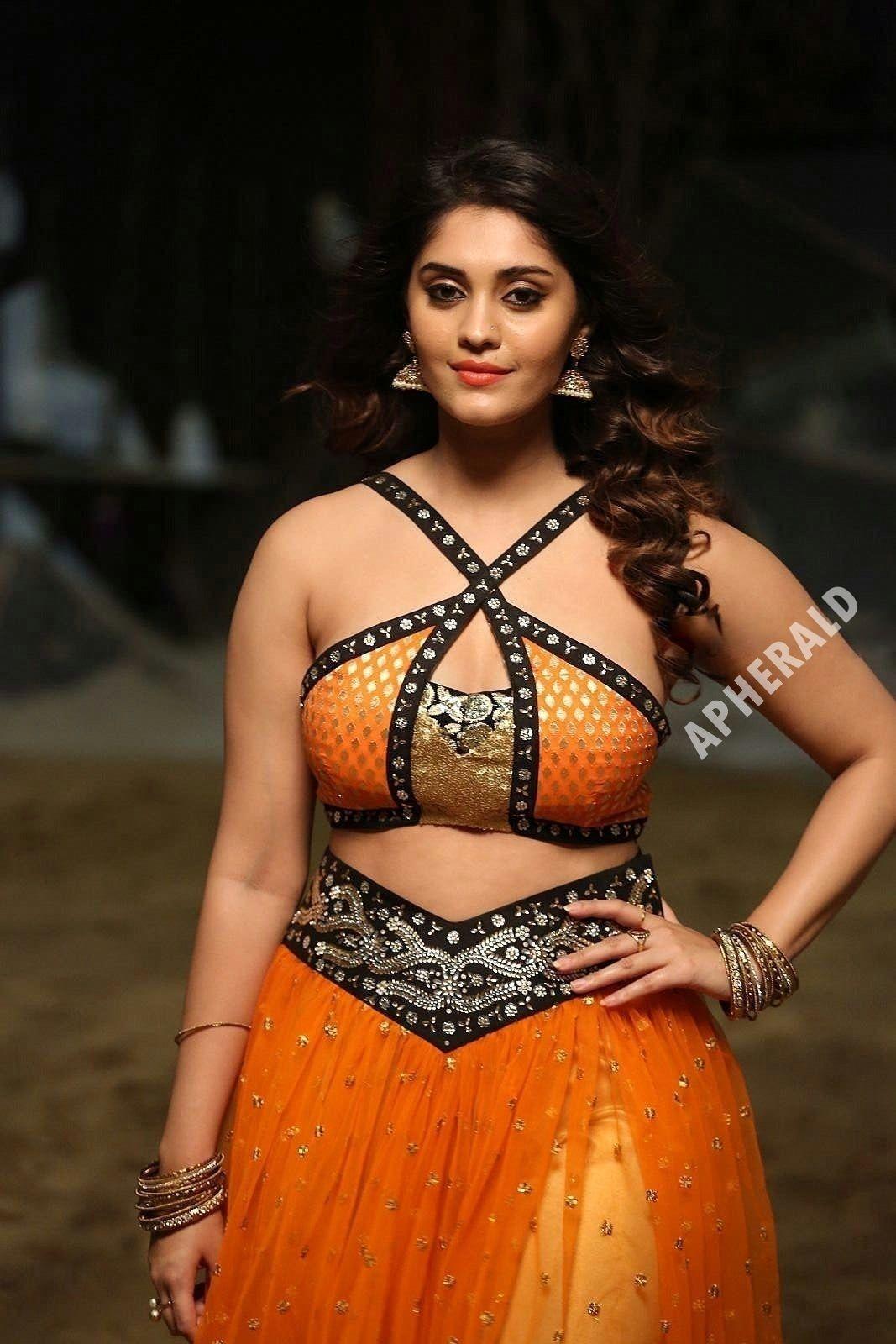 Sizzling Surabhi spices up for Oka Kshanam