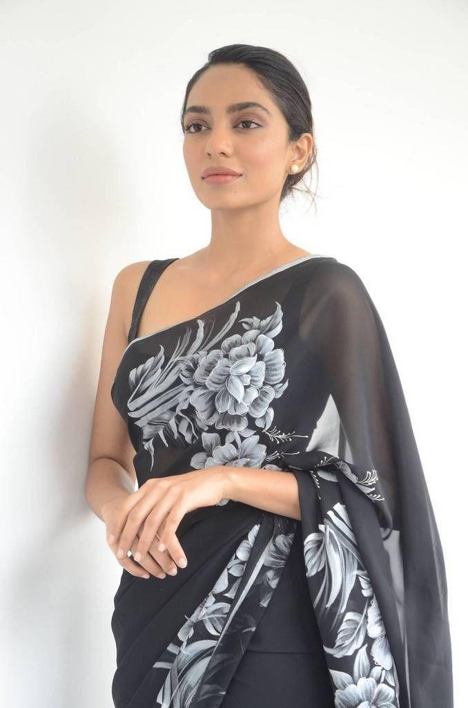 Sobhita Dhulipala Goodachari Movie Interview Stills