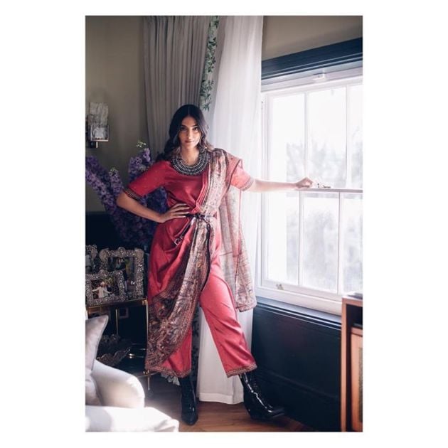 Sonam Kapoor HD Photos