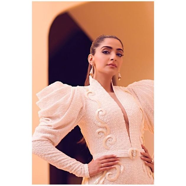 Sonam Kapoor HD Photos