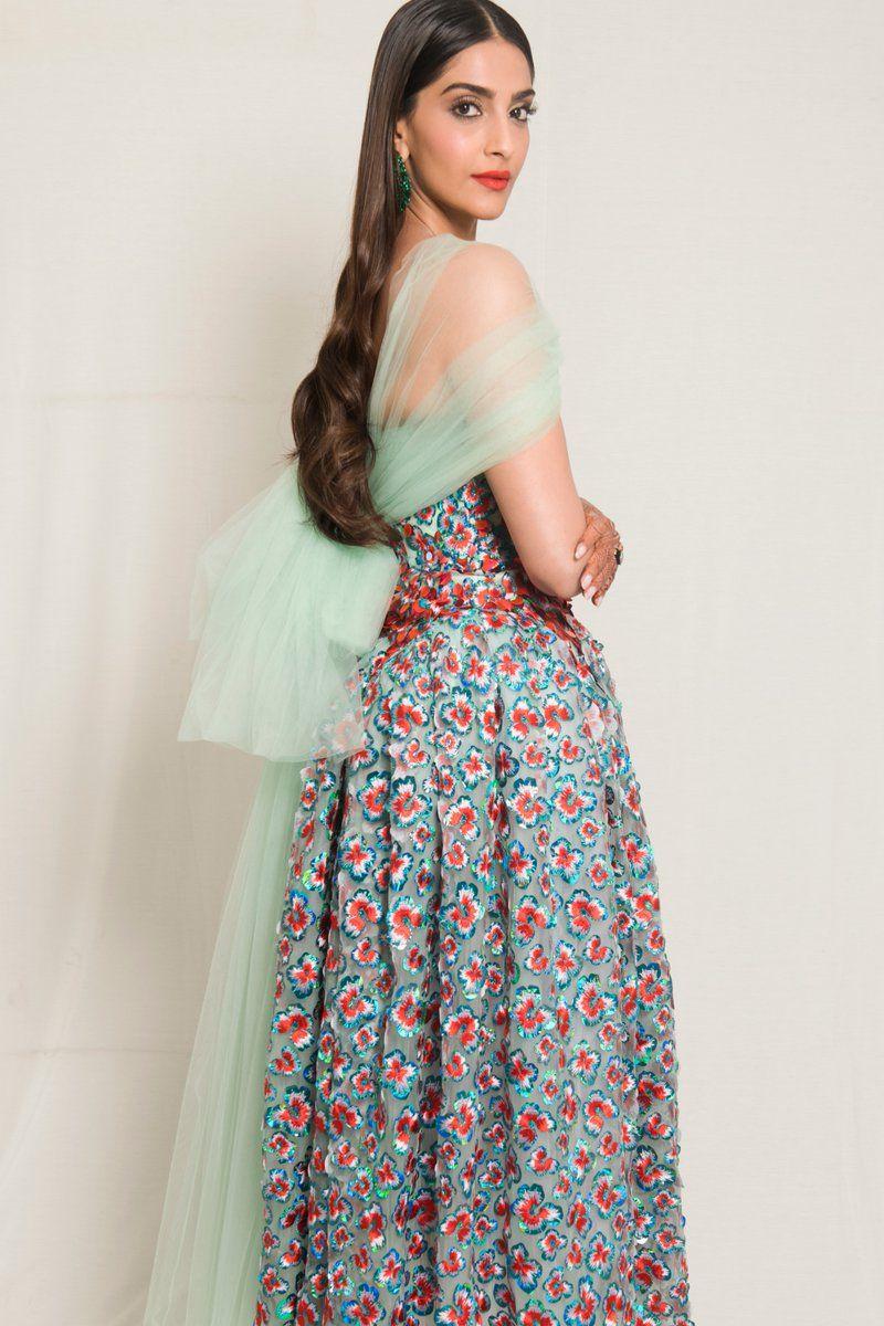 Sonam Kapoor Latest Photo Stills 2018