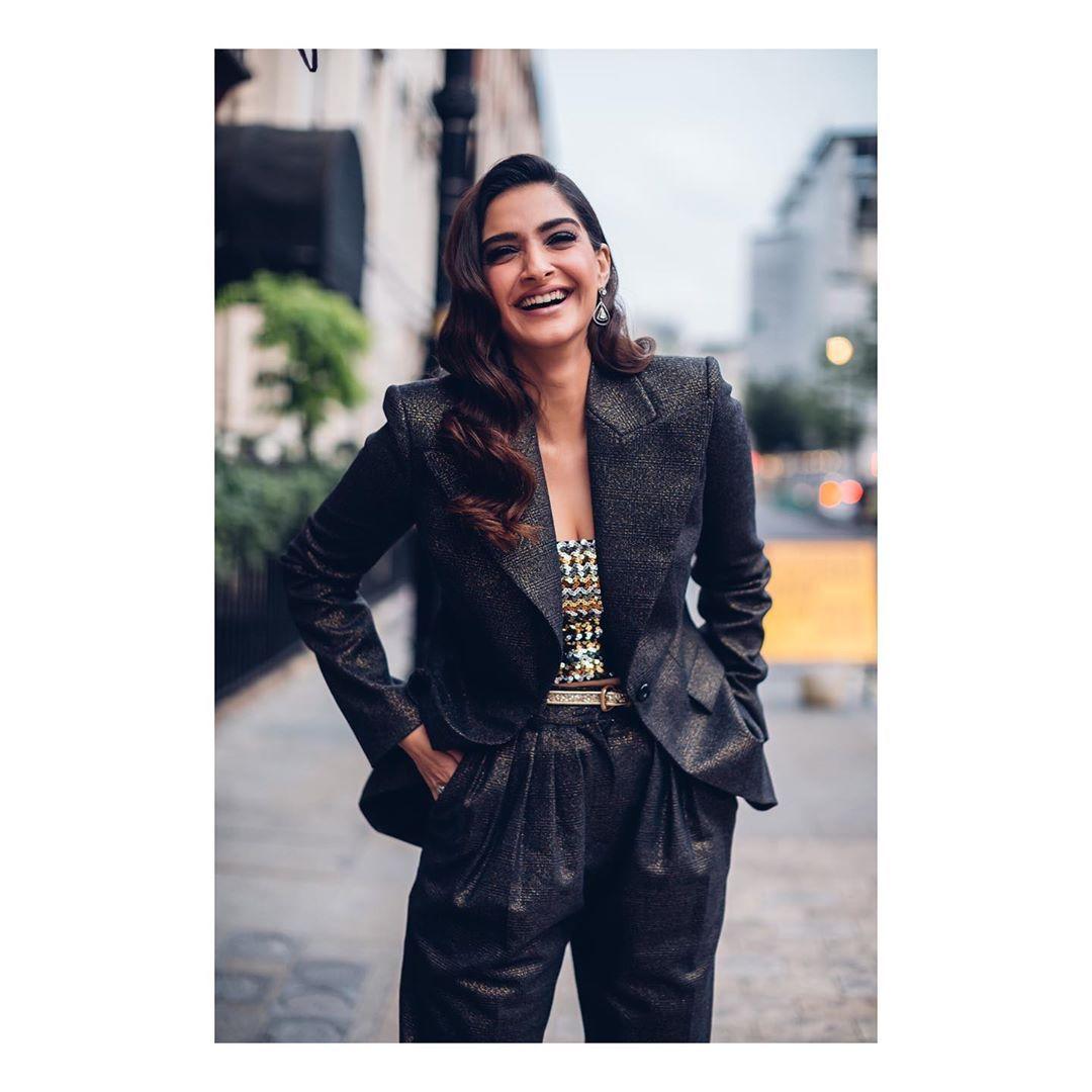 Sonam Kapoor Latest Photoshoot Images
