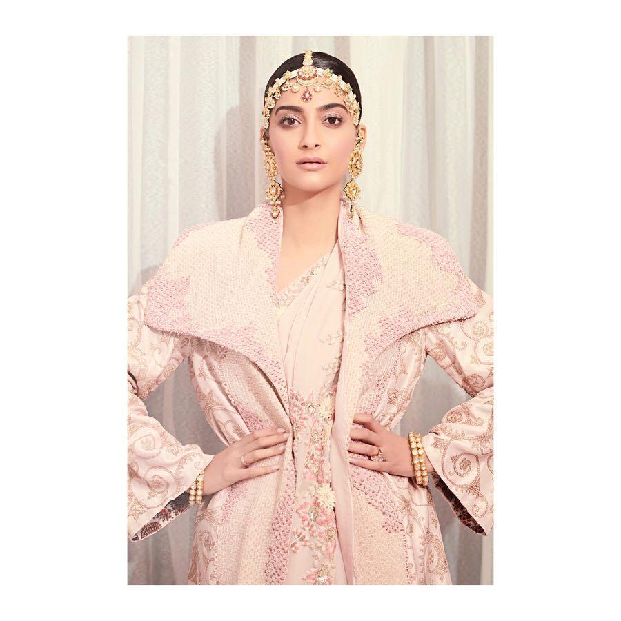 Sonam Kapoor Photo Shoot Latest