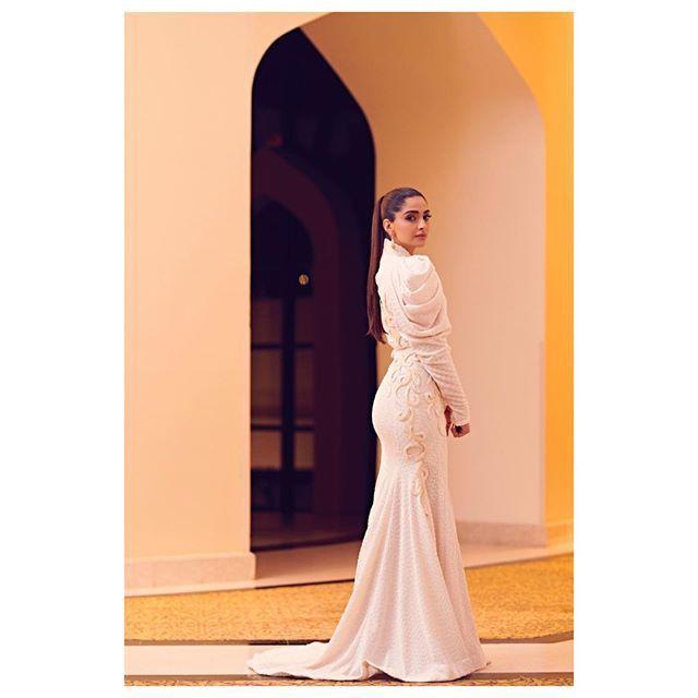 Sonam Kapoor Photo Shoot Latest