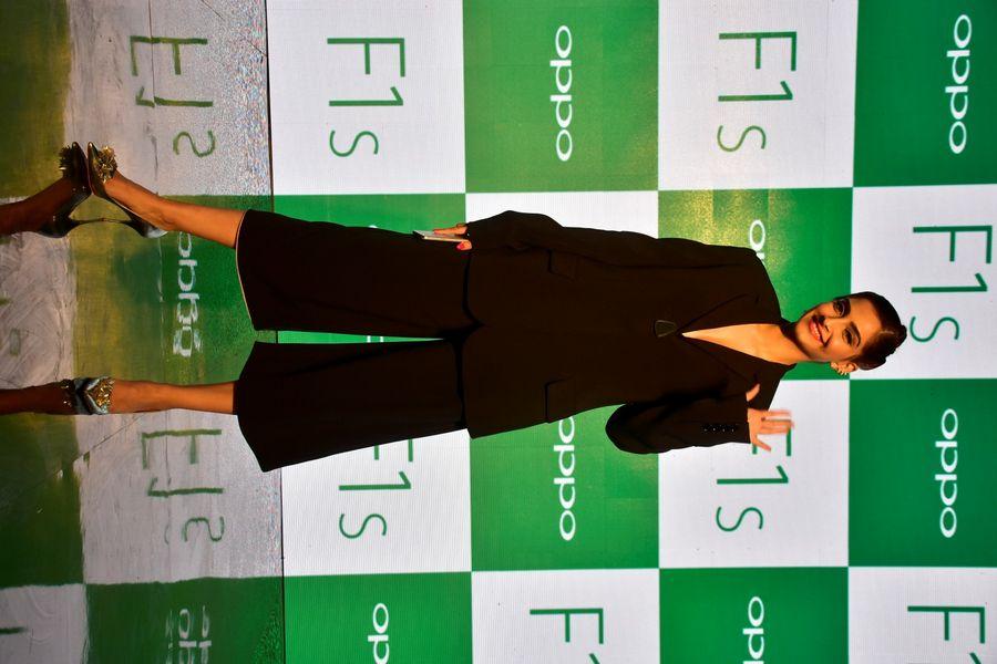 Sonam Kapoor Pics At OPPO Mobiles Launch