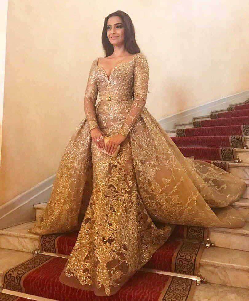 Sonam Kapoor hot dazzles in gold at the red carpet Cannes 2017 Photos