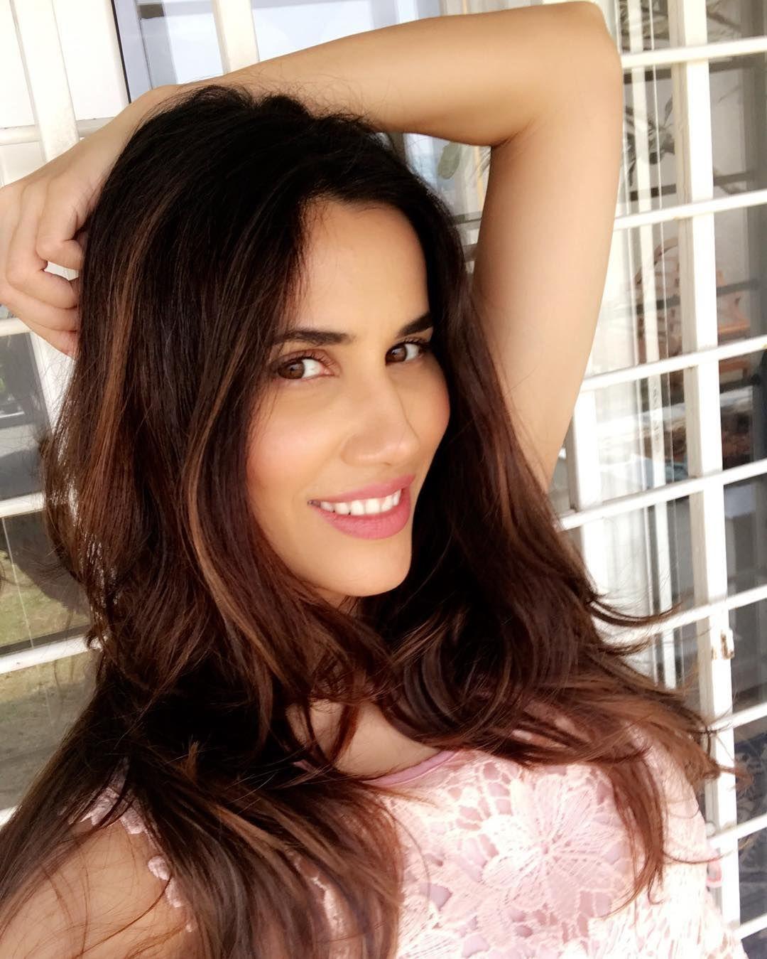 Sonnalli Seygall Photos Unseen Images That Will Make You Her Fan See