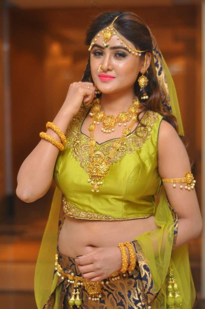 Sony Charishta Stills At Khwaaish Bridal Exhibition Launch