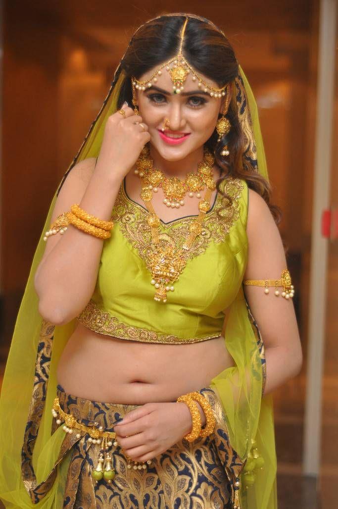 Sony Charishta Stills At Khwaaish Bridal Exhibition Launch