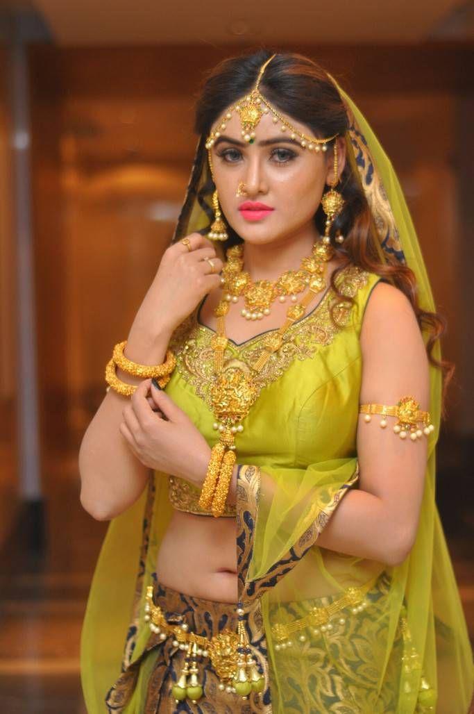 Sony Charishta Stills At Khwaaish Bridal Exhibition Launch