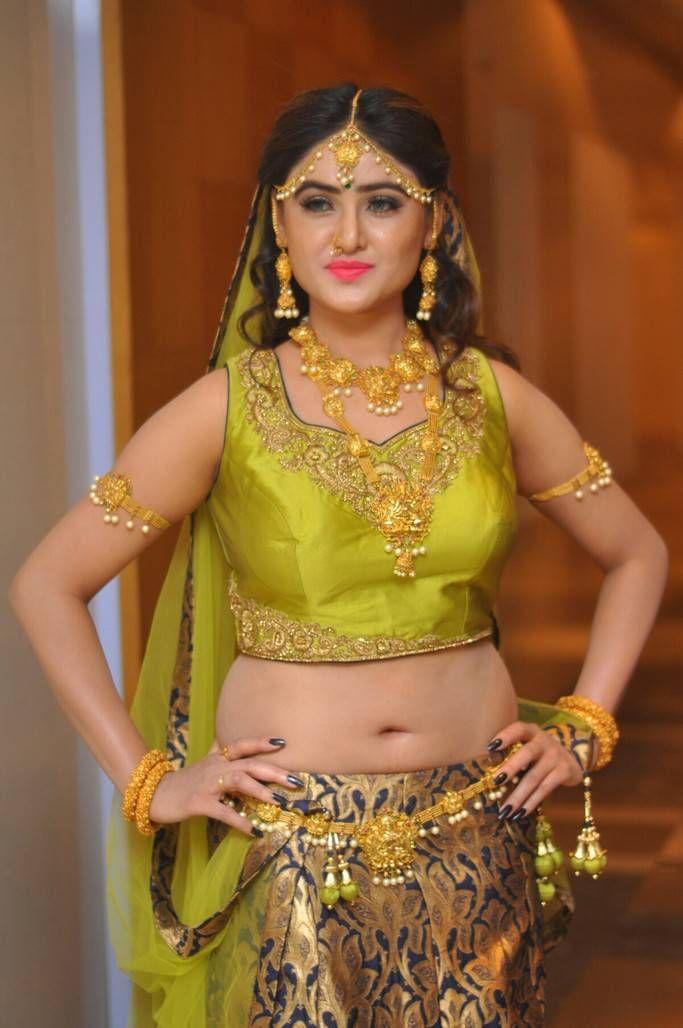 Sony Charishta Stills At Khwaaish Bridal Exhibition Launch